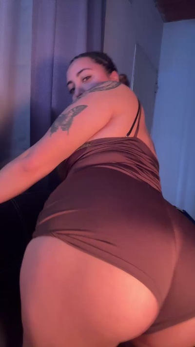 Sirena65 live cam on Cam4