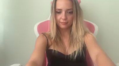 SisiBunny live cam on UnifiedCams