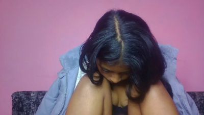 Sisie_Sexyy live cam on Cam4