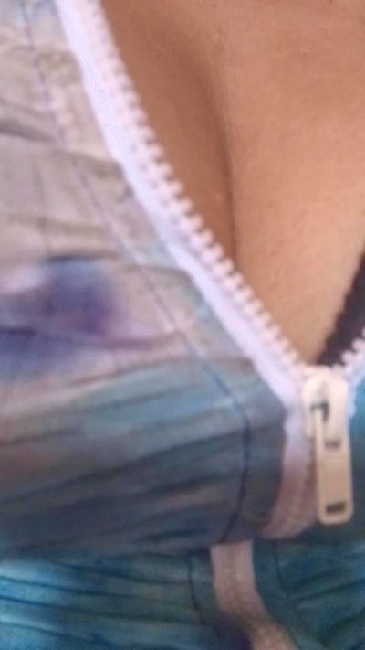 Sissou_hot live cam on Cam4
