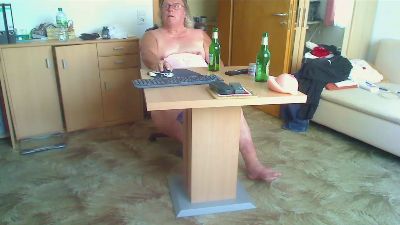 SissyGera live cam on Cam4