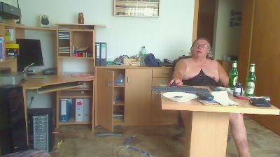 SissyGera live cam on Cam4