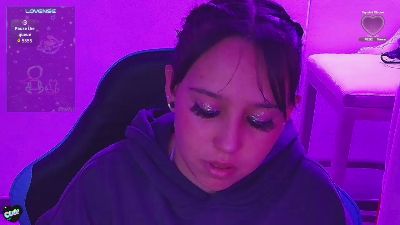 Skarlet_Adams live cam on Cam4