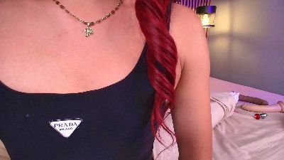 Skarleth_queen1 live cam on Cam4
