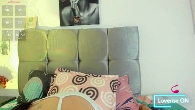 Skay_wish live cam on Cam4