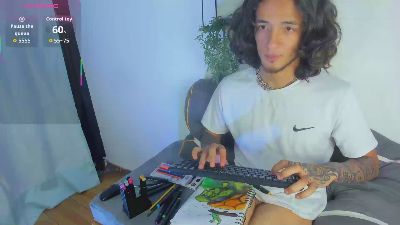 Skinny_Mac live cam on Cam4