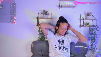 Skinny_Mac live cam on Cam4