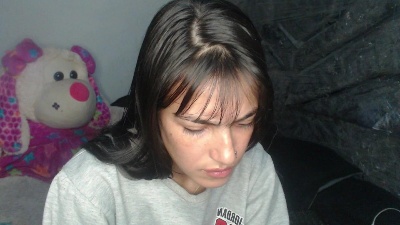 Skinny_sweet24 live cam on Cam4