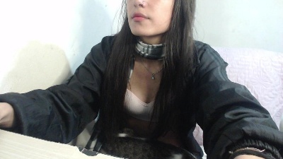 Skinny_sweet24 live cam on Cam4