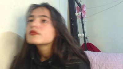 Skinny_sweet24 live cam on Cam4