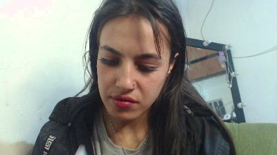 Skinny_sweet24 live cam on Cam4
