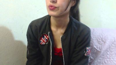 Skinny_sweet24 live cam on Cam4