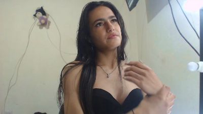 Skinny_sweet24 live cam on Cam4