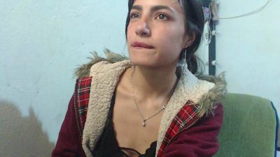 Skinny_sweet24 live cam on Cam4