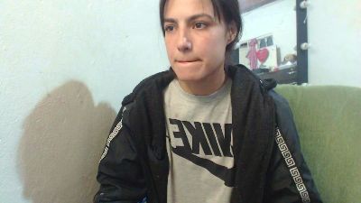 Skinny_sweet24 live cam on Cam4