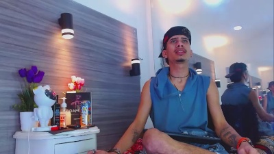 Skinnycutte live cam on Cam4