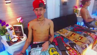 Skinnycutte live cam on Cam4