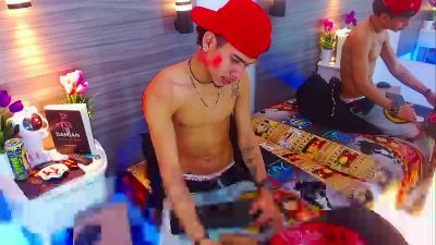 Skinnycutte live cam on Cam4