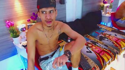 Skinnycutte live cam on Cam4