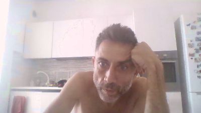 Skizzo30rm live cam on Cam4