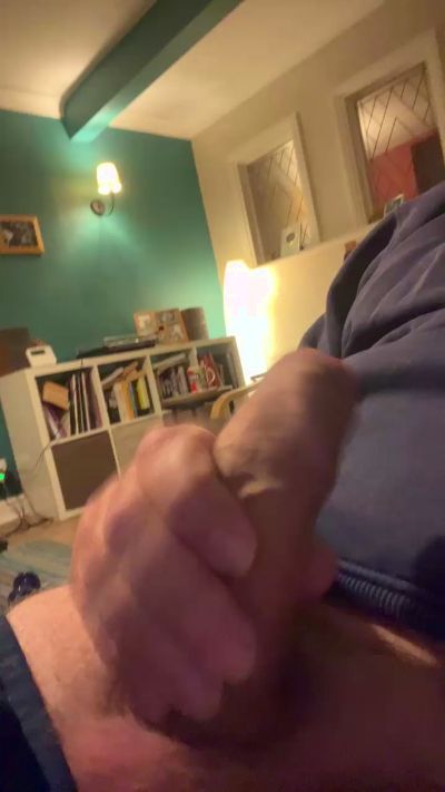 Sky1920 live cam on Cam4
