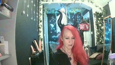 SkySparks live cam on Cam4