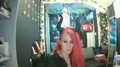 SkySparks live cam on Cam4
