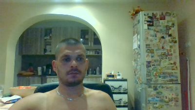 Sladkiq_3 live cam on Cam4