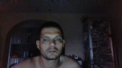 Sladkiq_3 live cam on Cam4