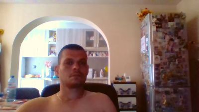 Sladkiq_3 live cam on Cam4