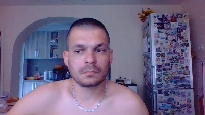Sladkiq_3 live cam on Cam4