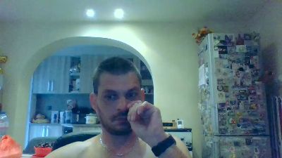 Sladkiq_3 live cam on Cam4