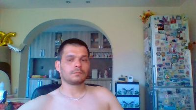 Sladkiq_3 live cam on Cam4