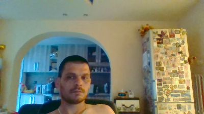 Sladkiq_3 live cam on Cam4