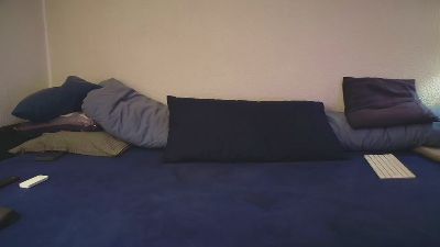 SlaveBoy2021 live cam on Cam4
