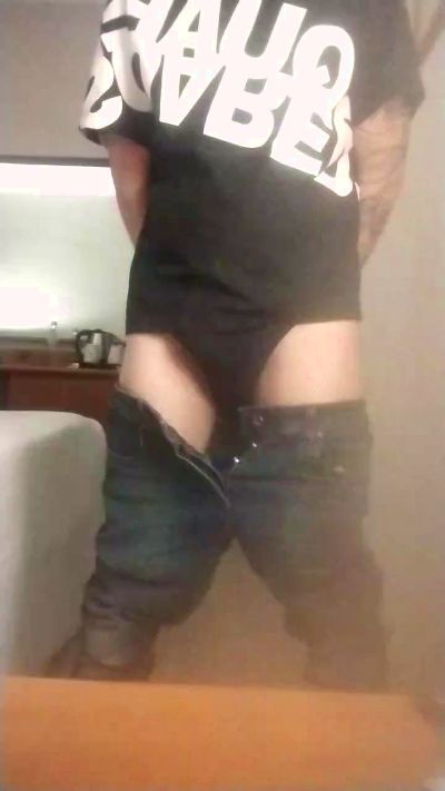 Slavedomato live cam on Cam4