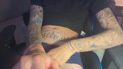 SlavesLuxury live cam on Cam4