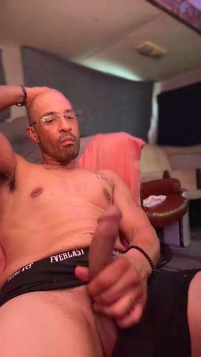 SlaydbyGorgeous live cam on Cam4