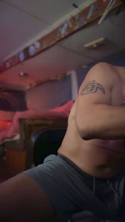 SlaydbyGorgeous live cam on Cam4