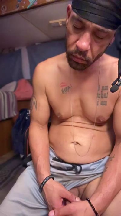 SlaydbyGorgeous live cam on Cam4