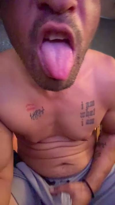 SlaydbyGorgeous live cam on Cam4