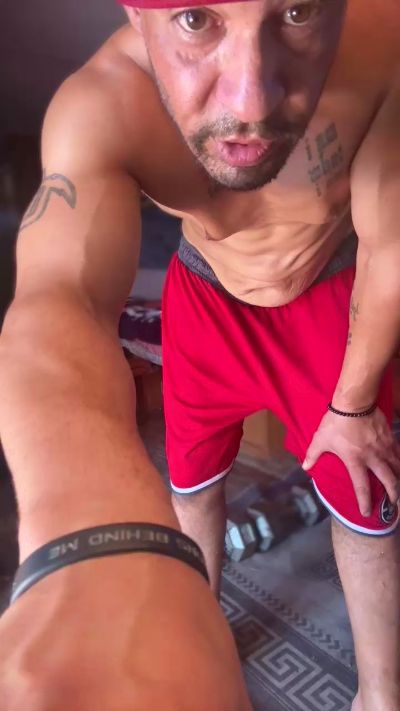 SlaydbyGorgeous live cam on Cam4