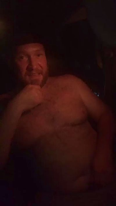 SlickDaddy1993 live cam on Cam4