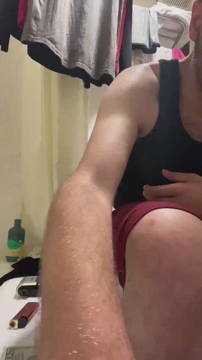 Slim6ix6 live cam on Cam4