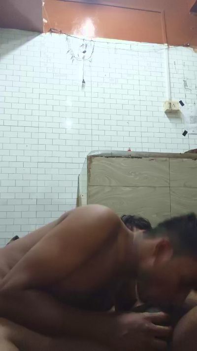 Slim_boy66 live cam on Cam4