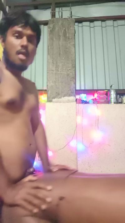 Slim_boy66 live cam on Cam4
