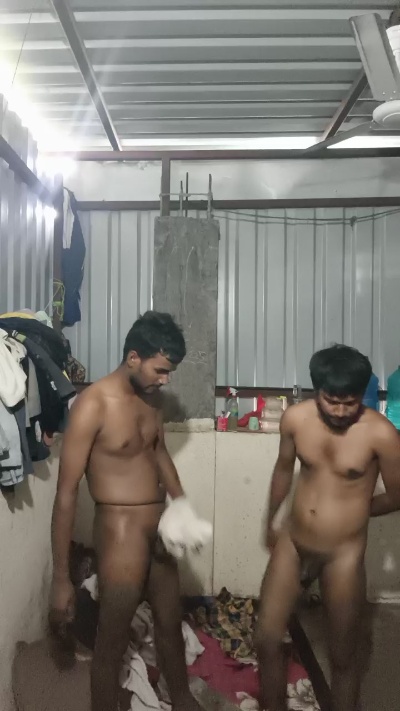 Slim_boy66 live cam on Cam4
