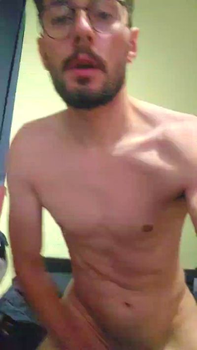 Slimboymimi live cam on Cam4