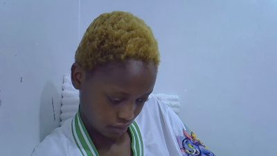 Slimgirl2544 live cam on Cam4