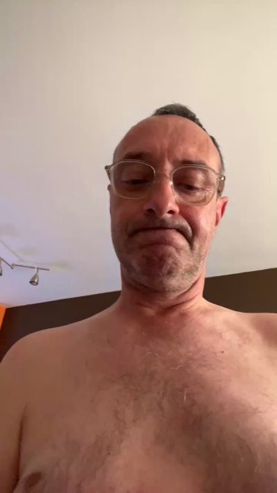 Sluis52 live cam on Cam4